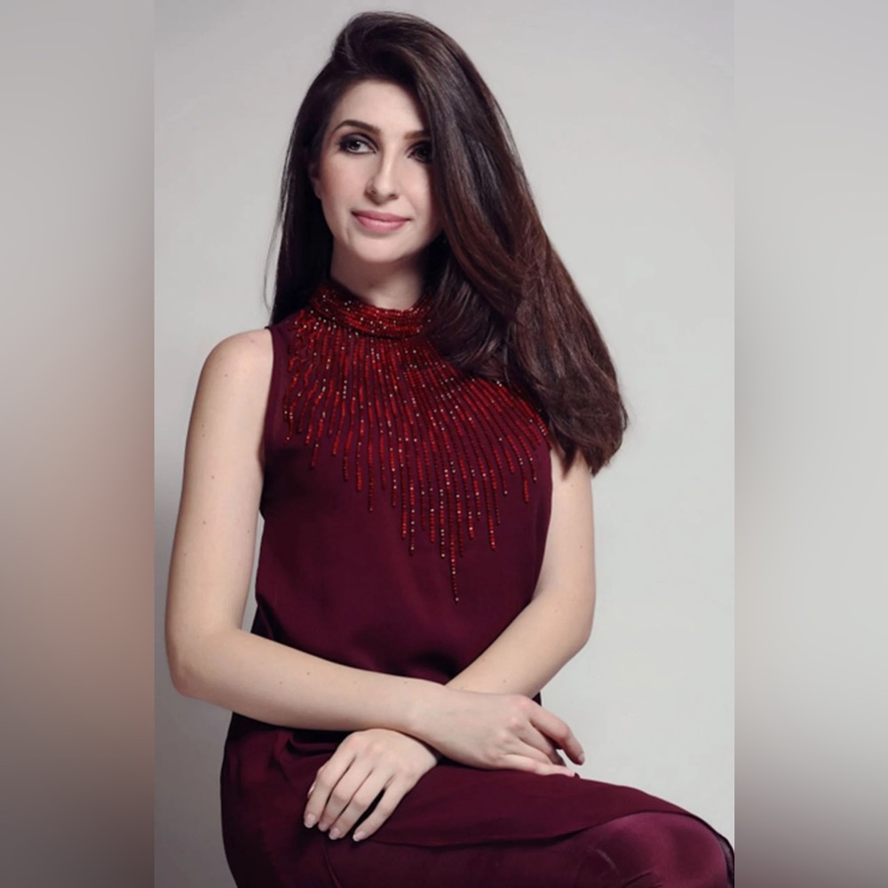 Elegant Burgundy Beaded 3pcs outfit with sleeves attached !
